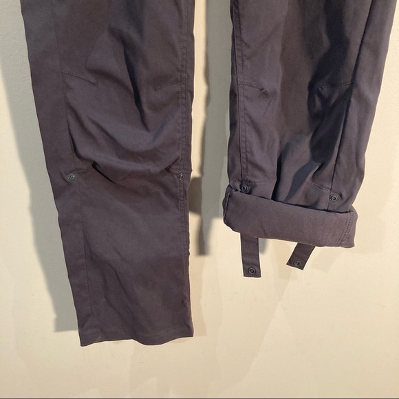 PRANA Sz 4 Hiking Convertible Pants  with Some Stretch Lots of Pockets - Picture 5 of 11